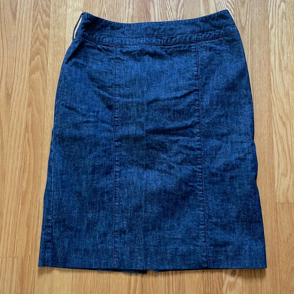 Denim pencil skirt